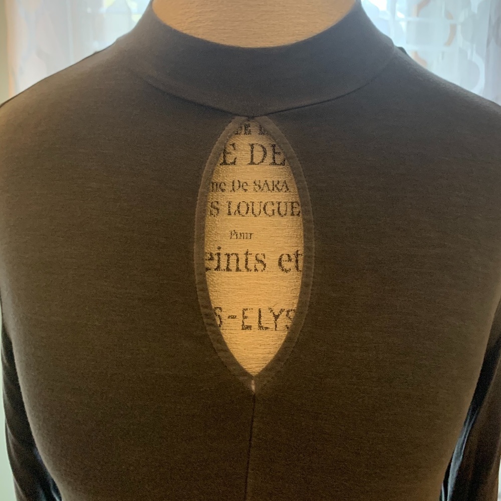 American Eagle Soft & Sexy Long Sleeve Slit Front